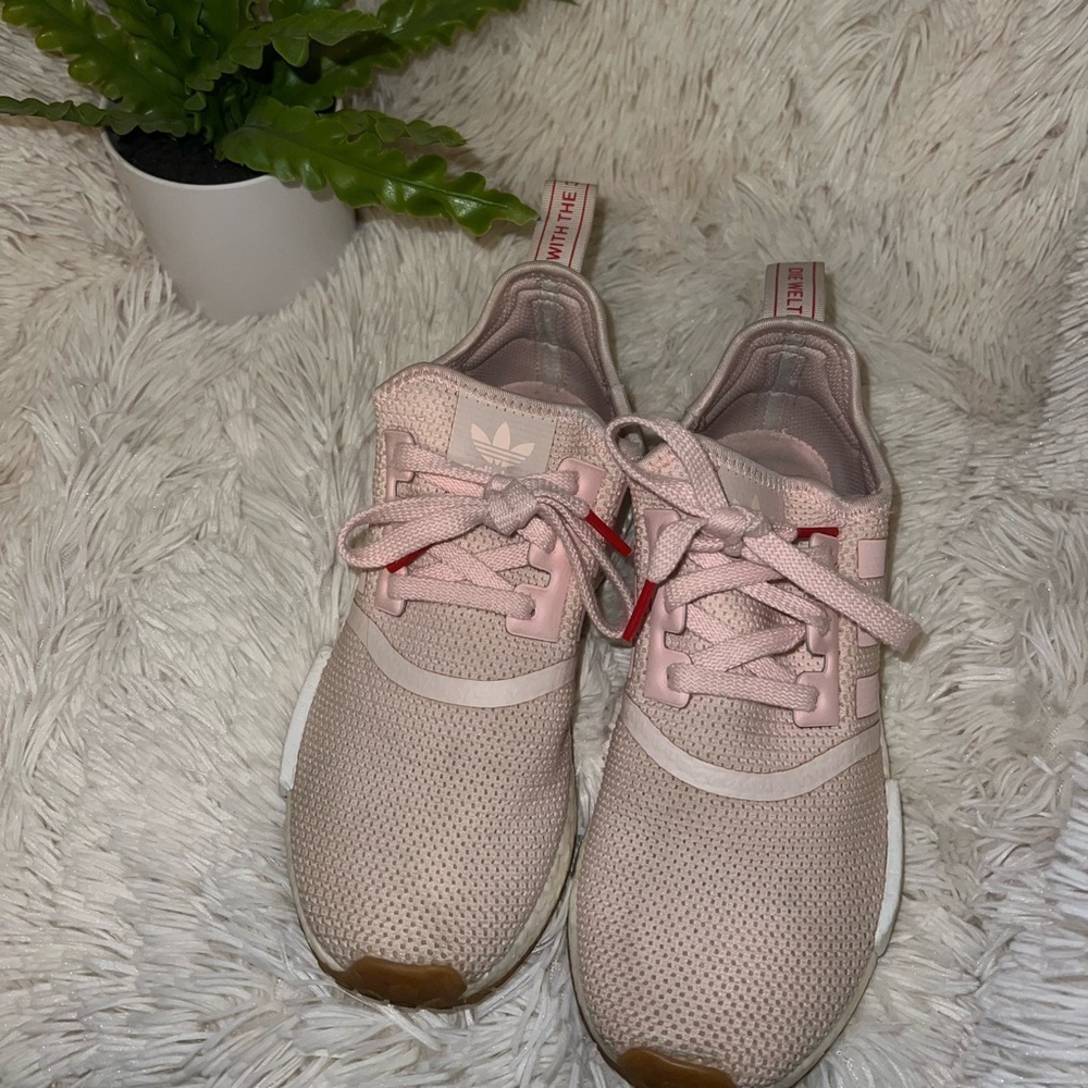 Adidas NMD R1 - Picture 3 of 5
